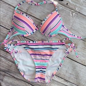 Victoria secrets bikini 👙